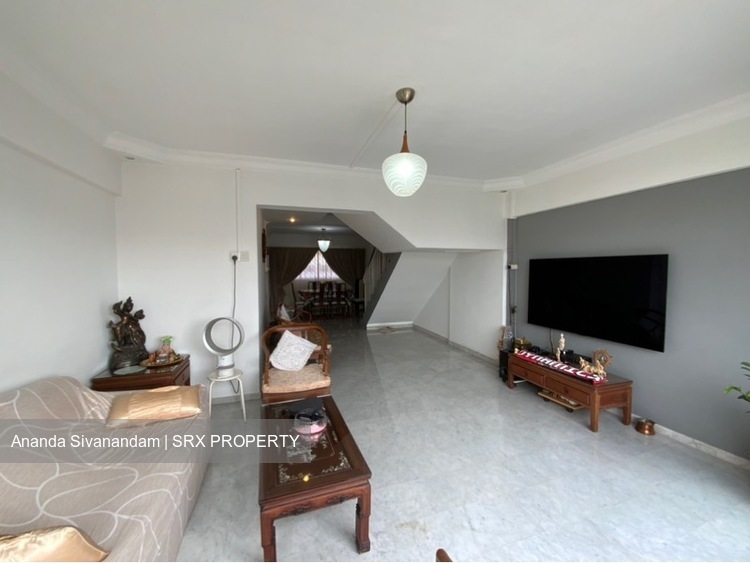 Blk 533 Hougang Avenue 6 (Hougang), HDB Executive #533545481